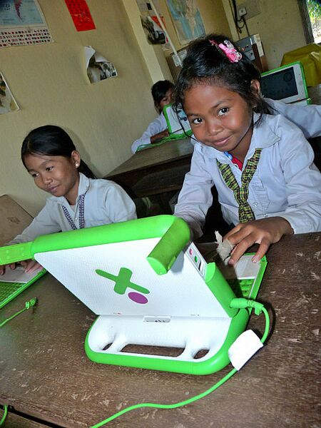 File:Olpc Cambodia kids-involved-in-their-own-education.jpg