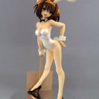 Colour-changing Haruhi figurine